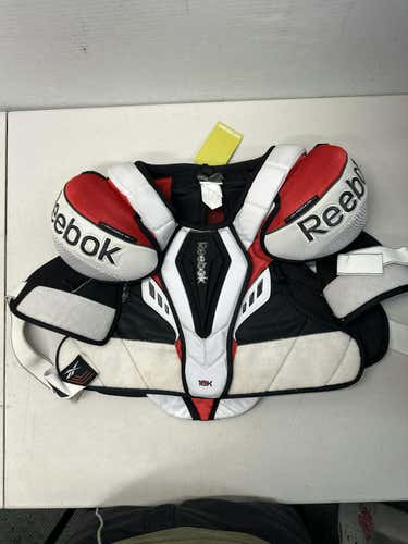 Used Reebok 18k Xl Hockey Shoulder Pads