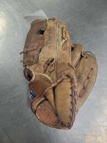 Used Franklin 1113 Professional 11" Fielders Gloves