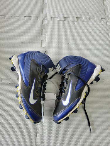 Used Nike Cleats Junior 02.5 Baseball And Softball Cleats