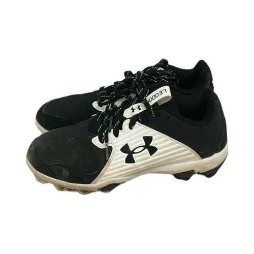 Used Under Armour Leadoff Junior 04.5 Baseball And Softball Cleats