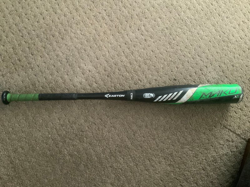 Used Easton Mako Bat (-5) 25 oz 30"