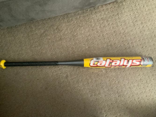 New Louisville Slugger Catalyst Bat (-12) 19 oz 31"