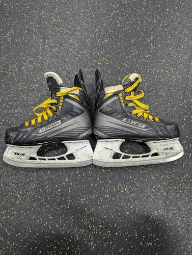 Used Bauer Supreme 150 Junior 02 Ice Hockey Skates