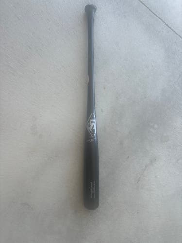 34 inch MLB Prime Maple