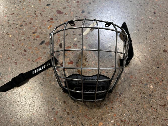 Used Small Junior Bauer Profile III Full Cage