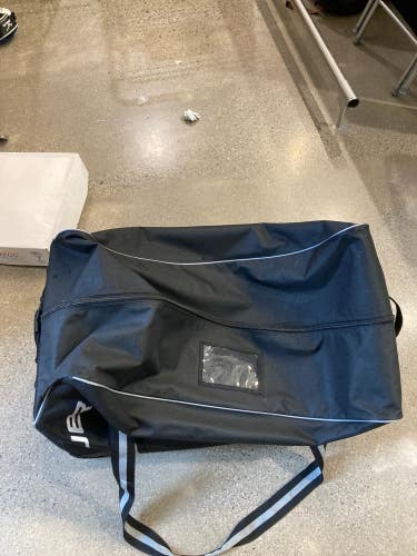 Used Bauer Wheeled Bag -Int