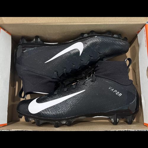 Size 9.5 Nike Vapor Untouchable Pro 3 Football Cleats Black AO3021-010