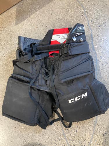 Black Used Junior Medium CCM E2.5 Hockey Goalie Pants