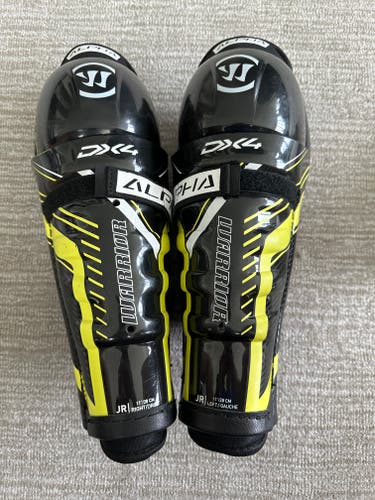 Used Junior Warrior Alpha Dx4 11" Shin Pads