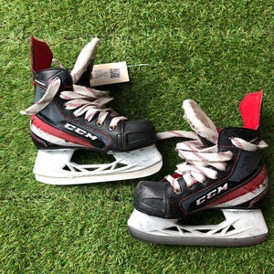 CCM JetSpeed FT485 Hockey Skates | Youth 12 | Regular Width