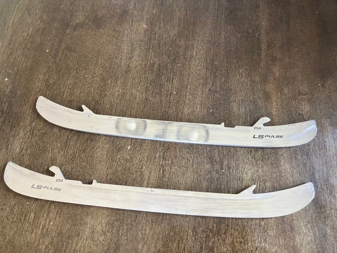 Used Bauer LS PULSE 254 mm