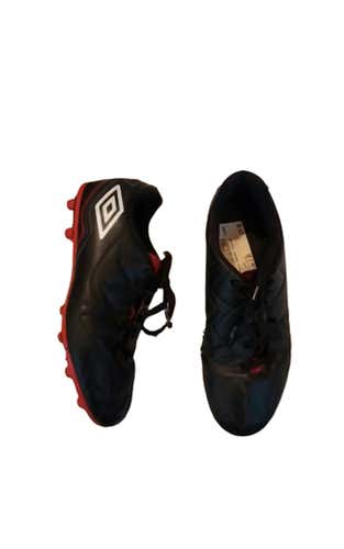 Used Umbro Junior 04 Cleat Soccer Outdoor Cleats
