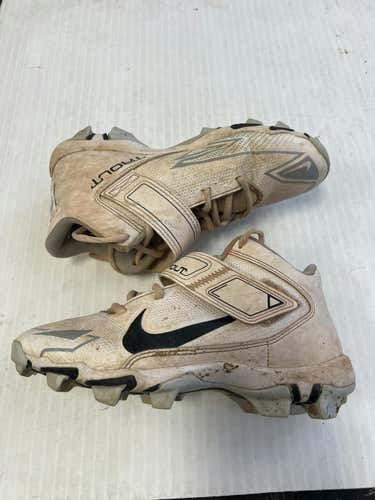 Used Nike .trout Senior 5 Baseball And Softball Cleats