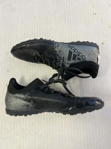 Used Adidas Senior 9 Cleat Soccer Indoor Cleats