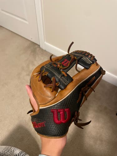 Wilson A2K 1787 Baseball Glove 11.75”