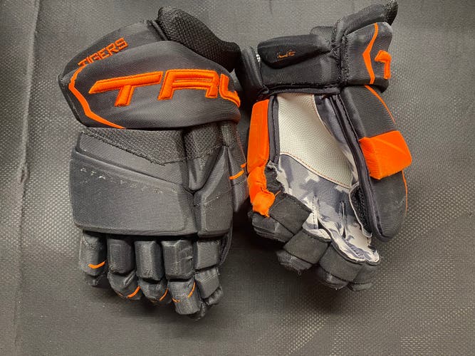 Pro Stock Return 13.5” True Catalyst Ice Hockey Gloves Custom Palms