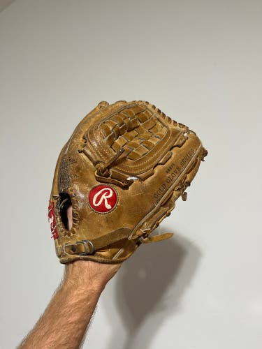 Rawlings heart of the hide 12.5 baseball glove