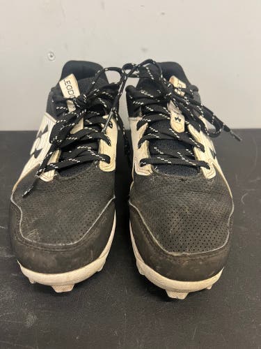 Used Under Armor Lead Off Cleats 3.5 Youth Black & White A1-1