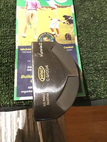YES! (Left Handed) X-Groove Victoria II Putter 33.5 Inches (LH)