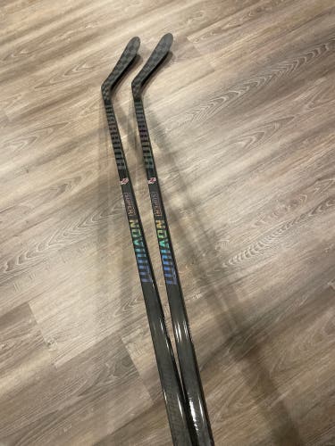 2 PACK! BRAND NEW Warrior Super Novium 85 Flex P28 NEED TO SELL ASAP