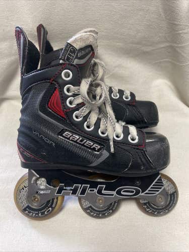 Junior youth size 11 Bauer vapor X40R hockey style in-line skates rollerblades