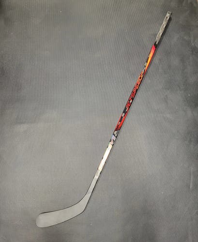 New Youth CCM Jetspeed FT7 pro Right Handed Hockey Stick P29 30 flex