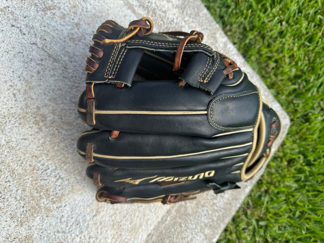 Used  Infield 11.5" Pro Select Baseball Glove