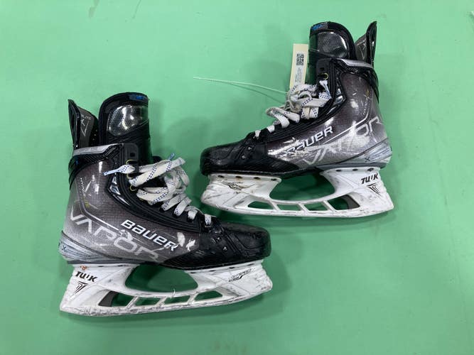 Used Custom Senior Bauer Vapor Hyperlite Hockey Skates Pro Stock 7.5