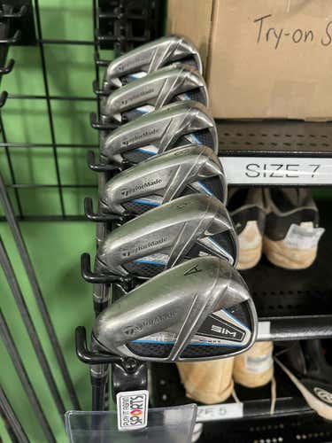 Used Taylormade Sim 56789 And Gap Wedge 6 Piece Regular Flex Graphite Shaft Men's Package Sets