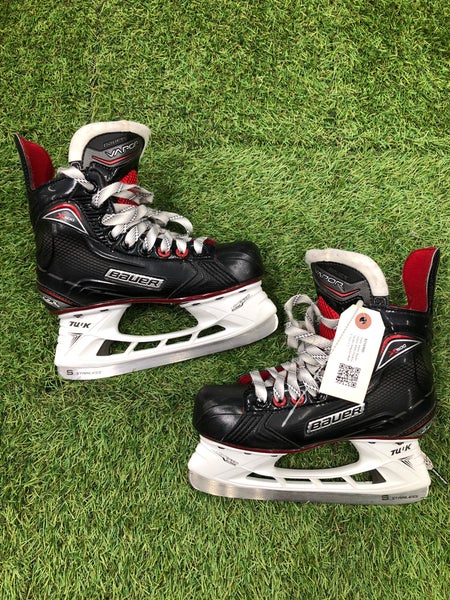 Used Junior Bauer Vapor X500 Hockey Skates Regular Width Size 2.5