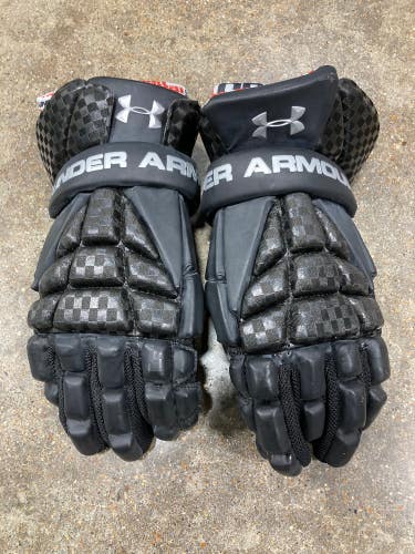 Black Used Under Armour Lacrosse Gloves Large