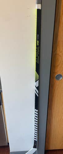 Used Senior Warrior Alpha lX2 Team Right Handed Hockey Stick W28