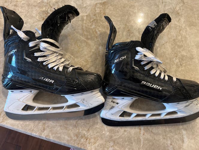 Used Intermediate Bauer  6 Supreme Mach Hockey Skates