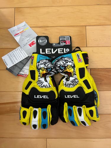 Yellow New Medium/Large Level Gloves
