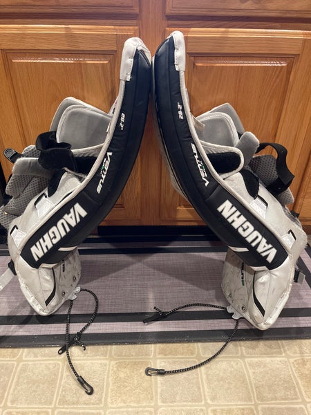 Vaughn SLR2 leg pads