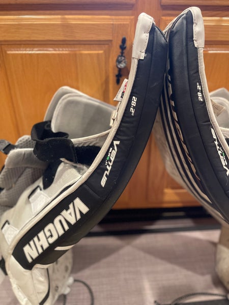 Vaughn SLR2 leg pads