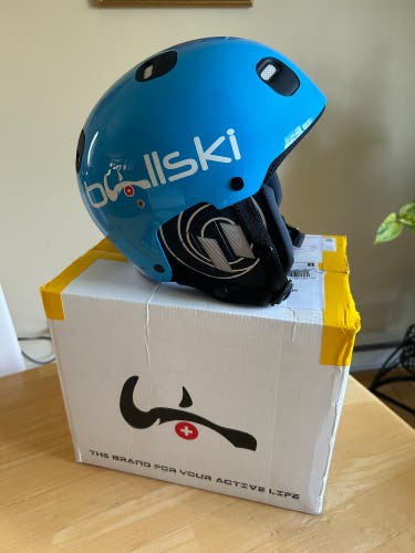 New Unisex Bullski Helmet