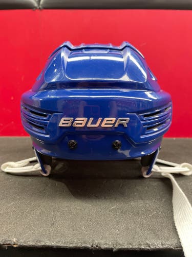 Bauer Re-AKT 200 Helmet