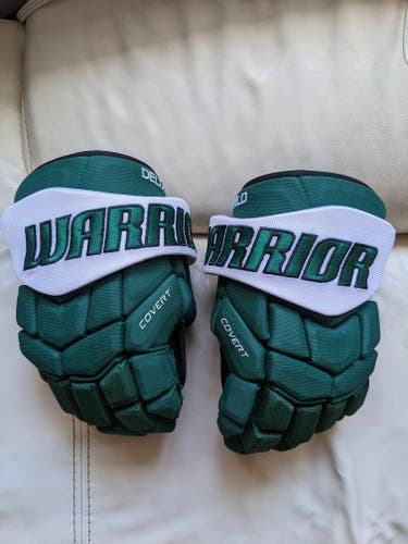 New 13" Warrior Covert Pro Gloves - Forest Green with Black Palms (Delta Wild)