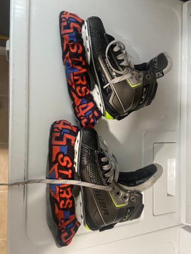 Bauer Elite Junior Goalie Skates - Regular Width Size 3 Supreme Elite Hockey Skates