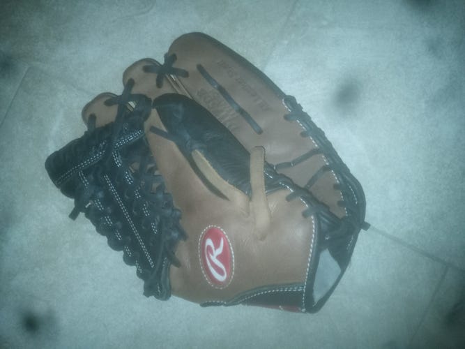 Used Rawlings Infield Right Hand Throw D1175DB Baseball Glove 11.75"