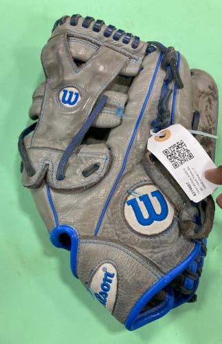 Wilson A500 Right Hand Throw Baseball Glove 12.5"