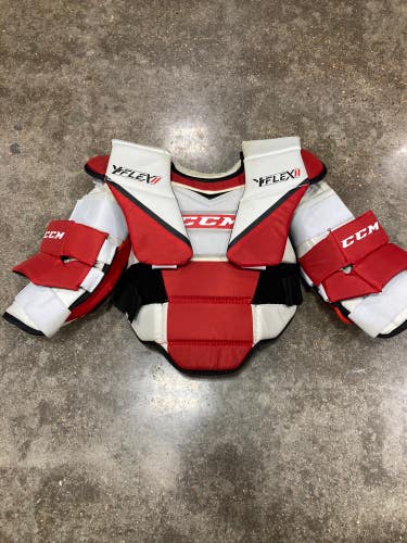 Youth Large/Extra Large CCM YFlex II Goalie Chest Protector