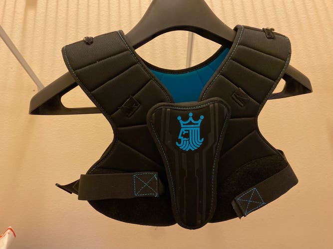 Brine King Lacrosse Shoulder Pads