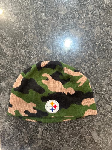 Pittsburgh Steelers Camouflage Beanie