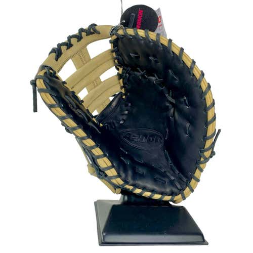 Used Wilson A2000 1679 First Base Mitt Right Hand Throw 12 1 2" New Condition
