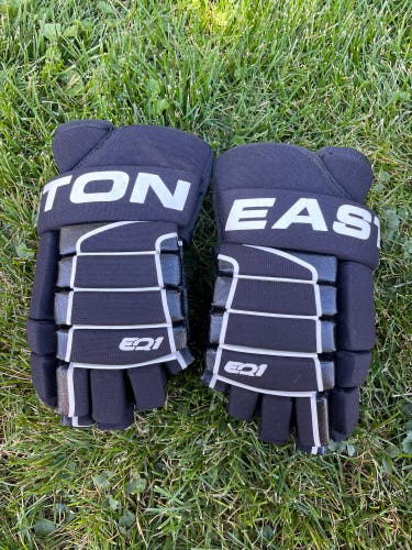 Black Easton Hockey Gloves