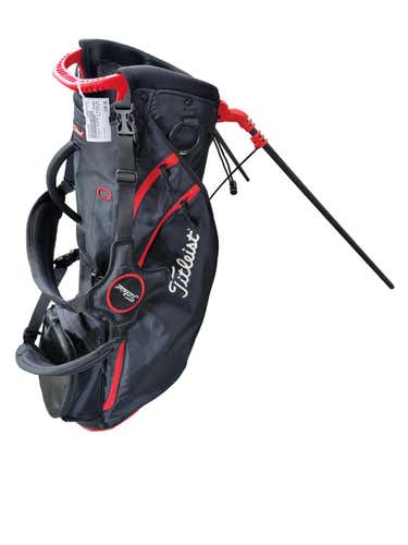 Used Titleist Player 4 Golf Stand Bags