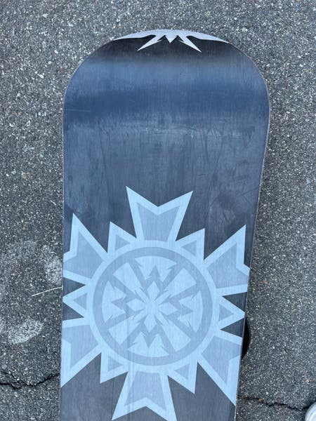 Used Lamar Tripper Snowboard | 154cm | SidelineSwap | Buy and Sell