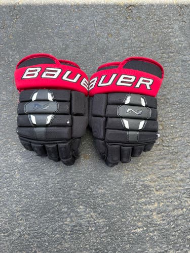 Bauer nexus n2900 gloves Size 12